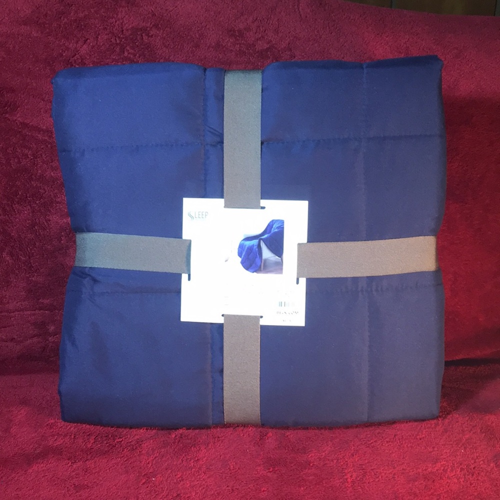Microfiber Down Alternative Throw, NWT